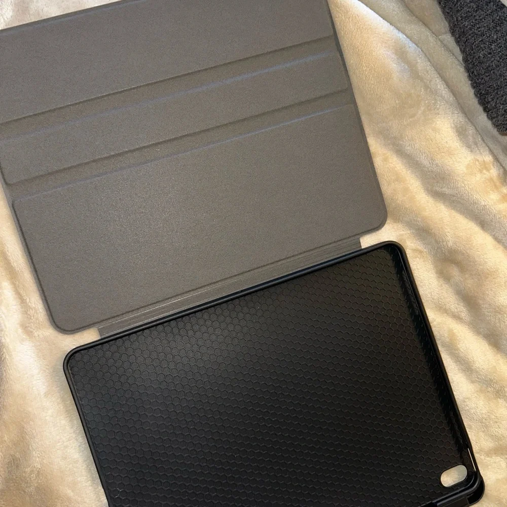 BURGA Leopard Print iPad Air 13 (7th/6th Gen) Case